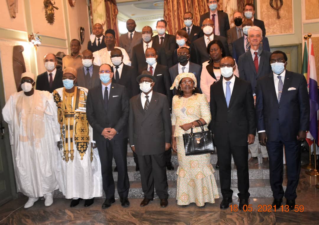 L’AUF s’associe au Gouvernement de la République du Cameroun pour